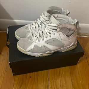 Air Jordan 7 "Pure Platinum"